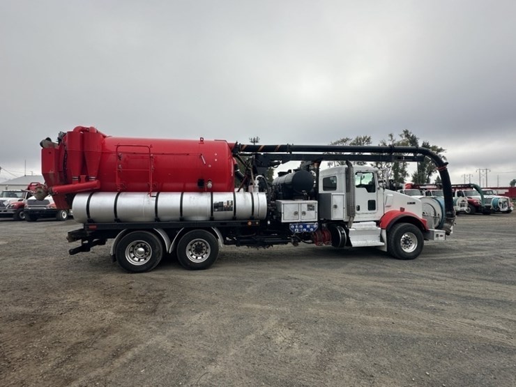 2014-kenworth-t800-image-6