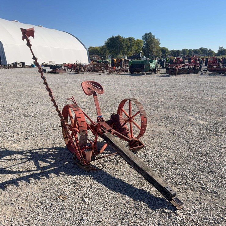 IH McCormick-Deering Sickle Bar Mower