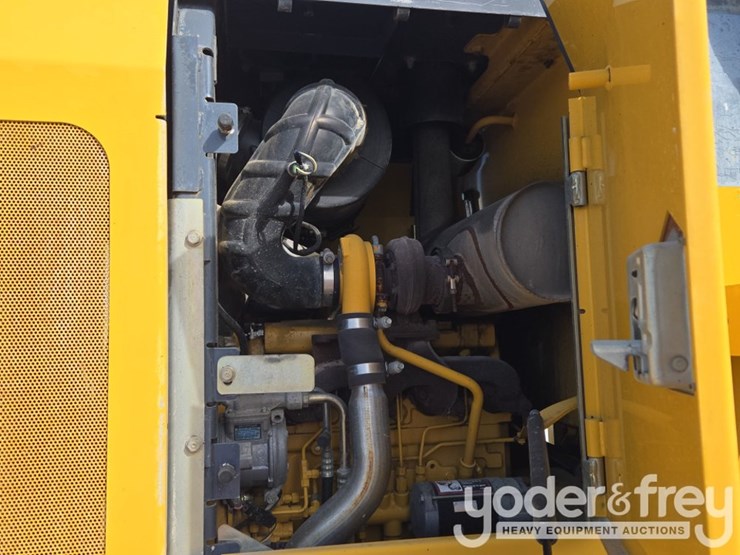 2008-john-deere-444j-image-54