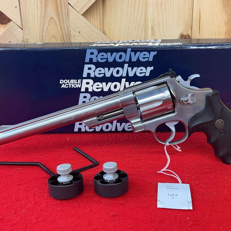 S&W Model 629 .44 Magnum DA Revolver