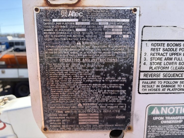 2006-ford-f550-image-29