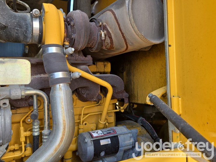 2008-john-deere-444j-image-56