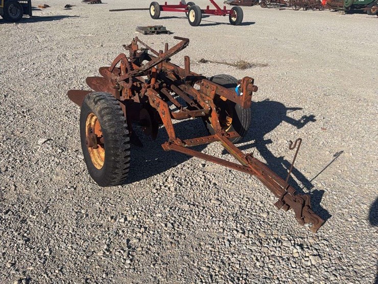 three-bottom-plow-image-2