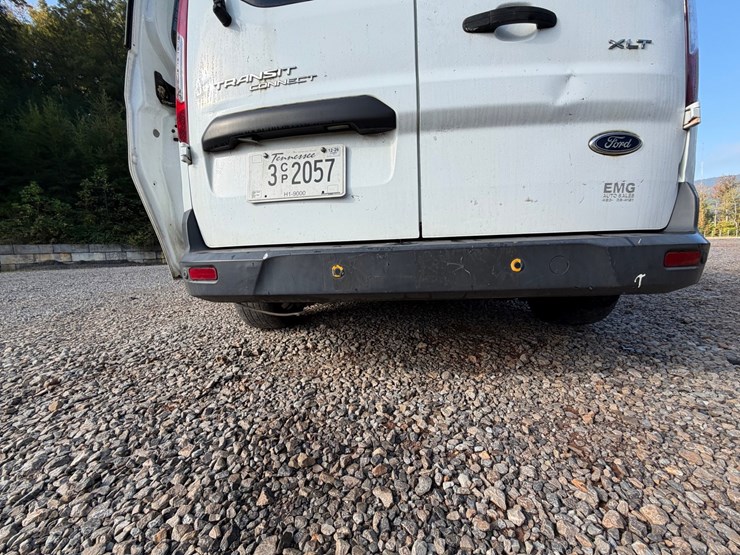 #4553-•-2015-ford-transit-connect-cargo-van-image-36