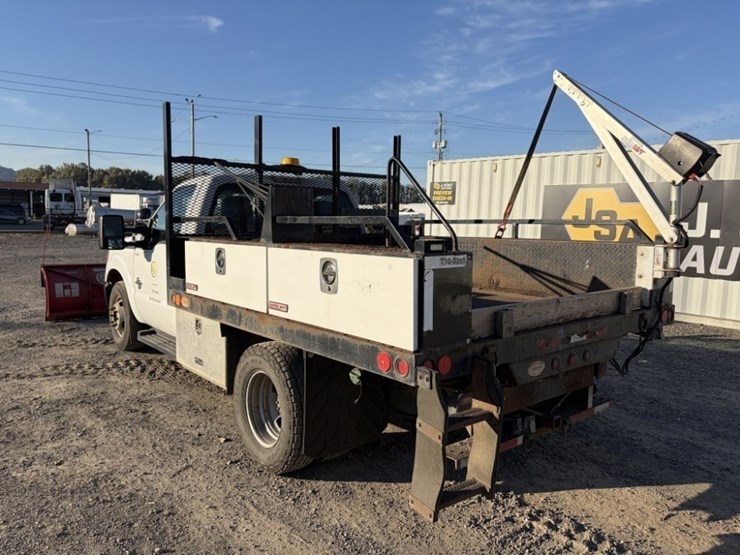2011-ford-f350-image-6