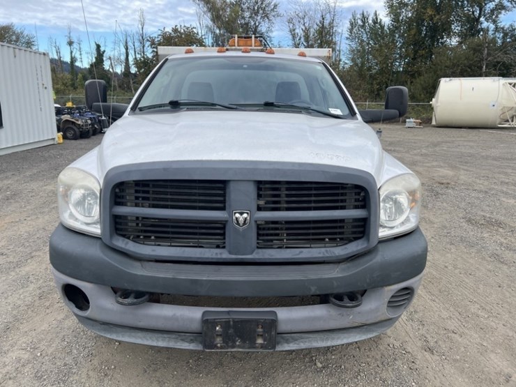2007-dodge-ram-3500-image-18