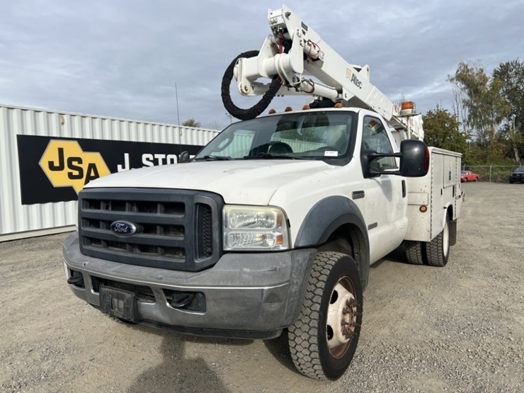 2006-ford-f550-image-1