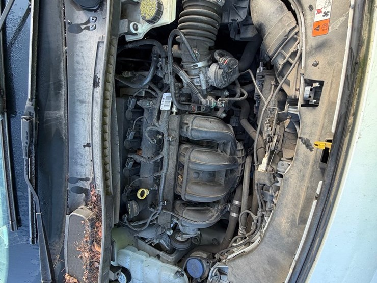 #4553-•-2015-ford-transit-connect-cargo-van-image-50