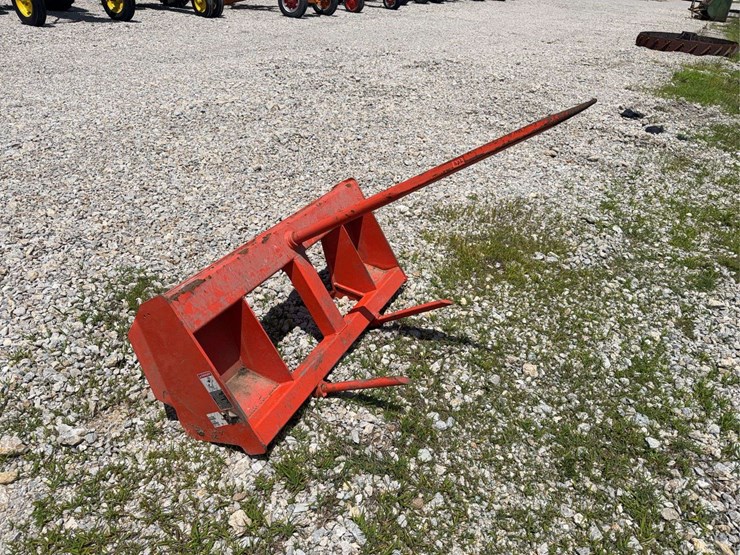 kubota-bale-spear-image-1