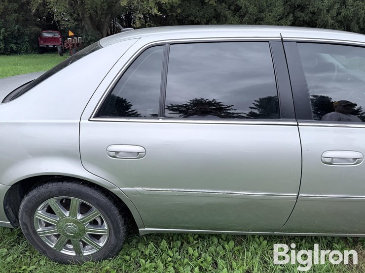 2006-cadillac-dts-luxury-i-sedan-image-14
