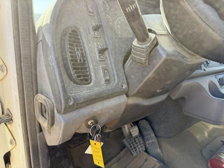 2018-freightliner-m2-t/a-dump-truck-image-55