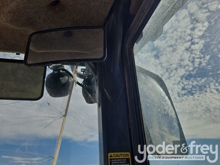 2008-john-deere-444j-image-63