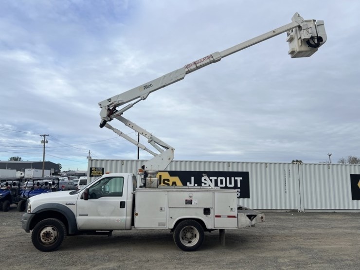 2006-ford-f550-image-20