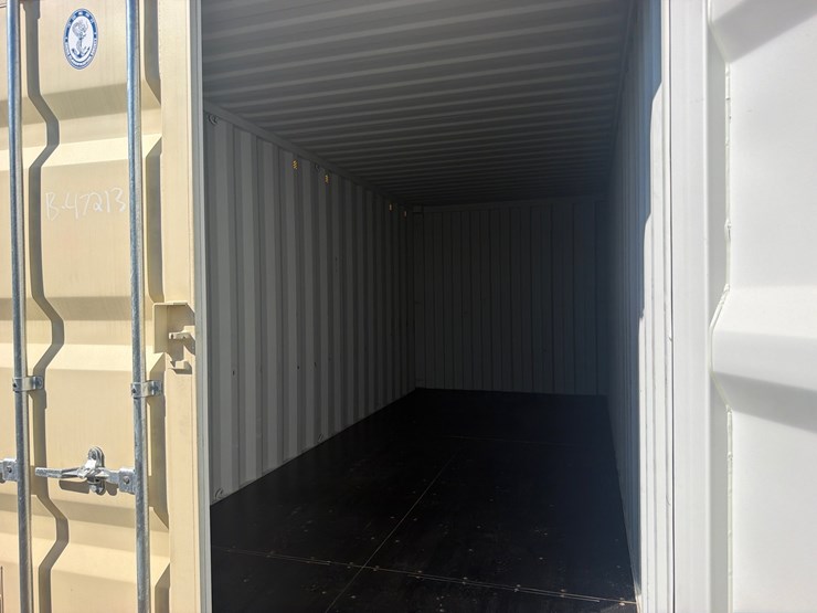 #47213-•-20ft-shipping-container-image-3