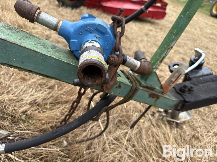 john-deere-10’-pull-type-sprayer-image-13