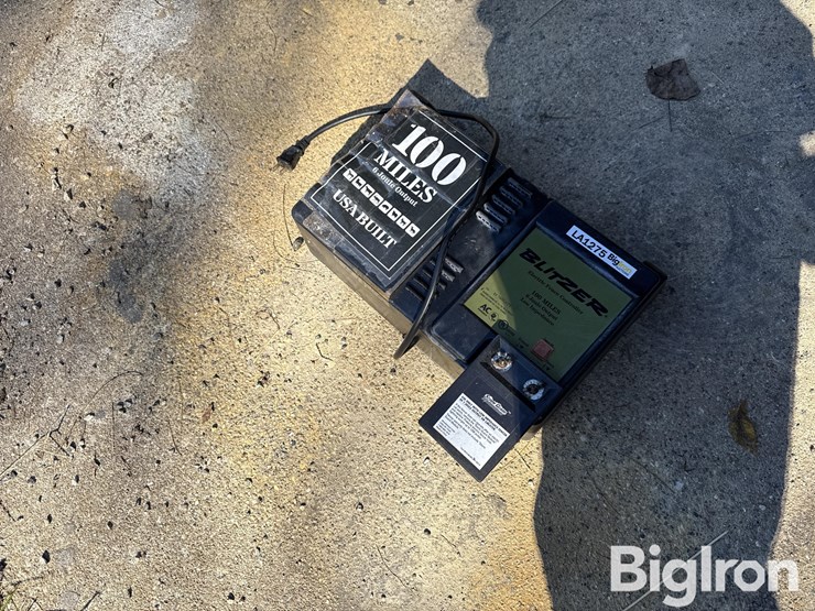 blitzer-eca100m-electric-fence-controller-image-7