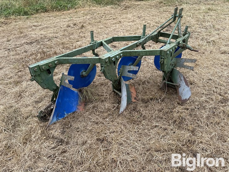 john-deere-3-pt-bottom-plow-image-5