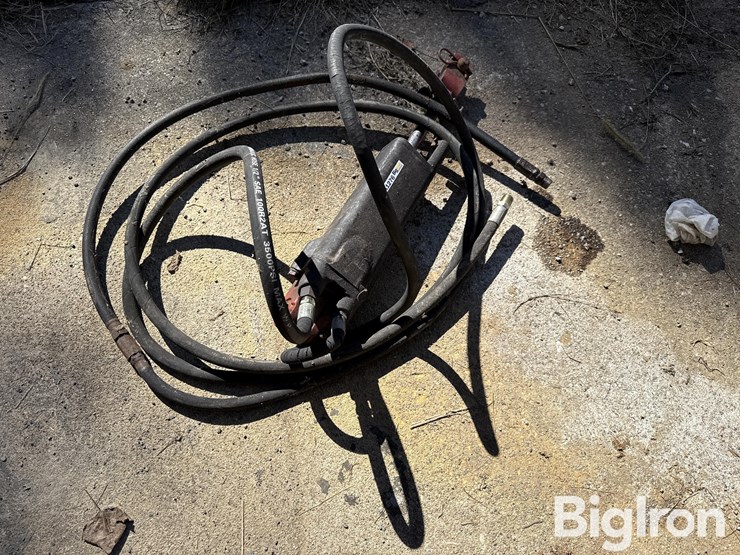 john-deere-1"-hydraulic-cylinder-image-3