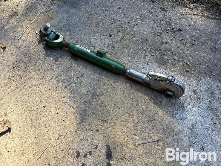 john-deere-10-or-20-series-top-link-image-3