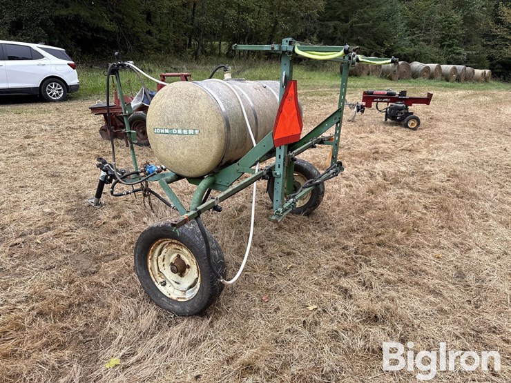 john-deere-10’-pull-type-sprayer-image-7