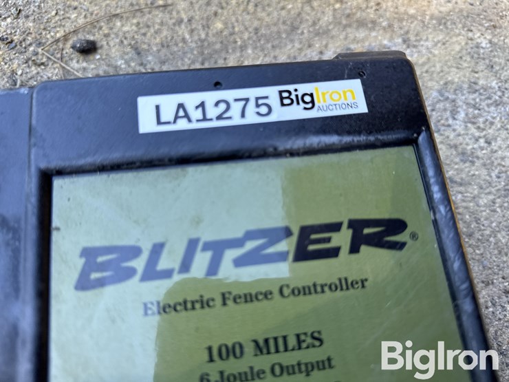 blitzer-eca100m-electric-fence-controller-image-12