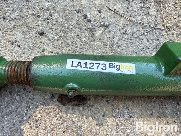 john-deere-10-or-20-series-top-link-image-12