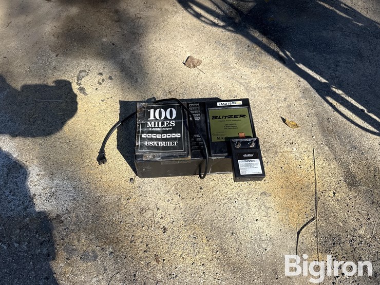 blitzer-eca100m-electric-fence-controller-image-8