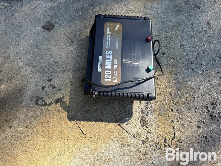 american-farm-works-eac100mn-electric-fence-controller-image-8