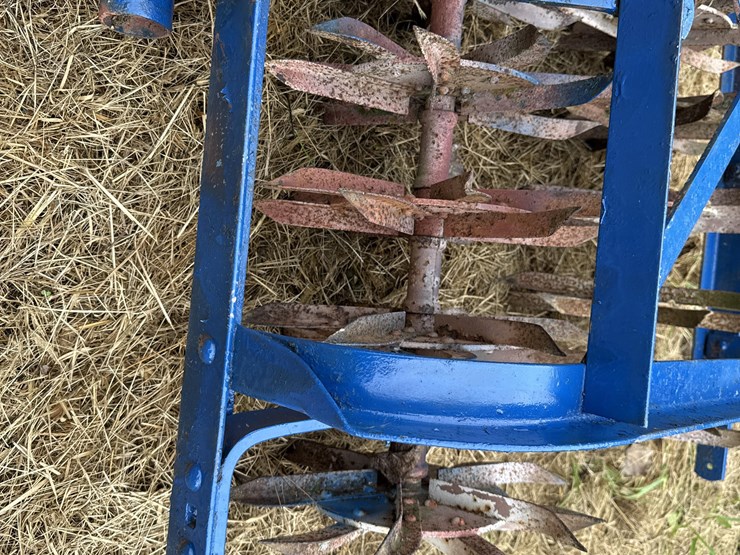 ford-11'-3-pt-rotary-hoe-image-10