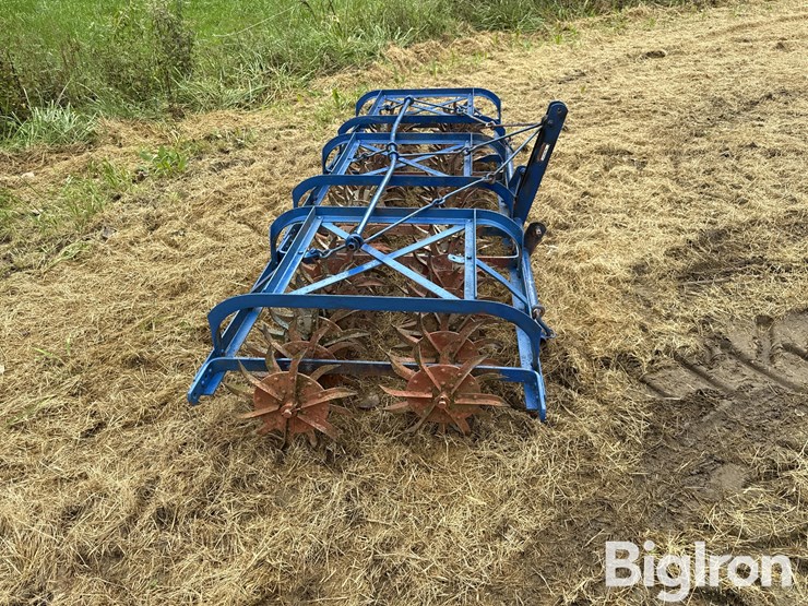 ford-11'-3-pt-rotary-hoe-image-4