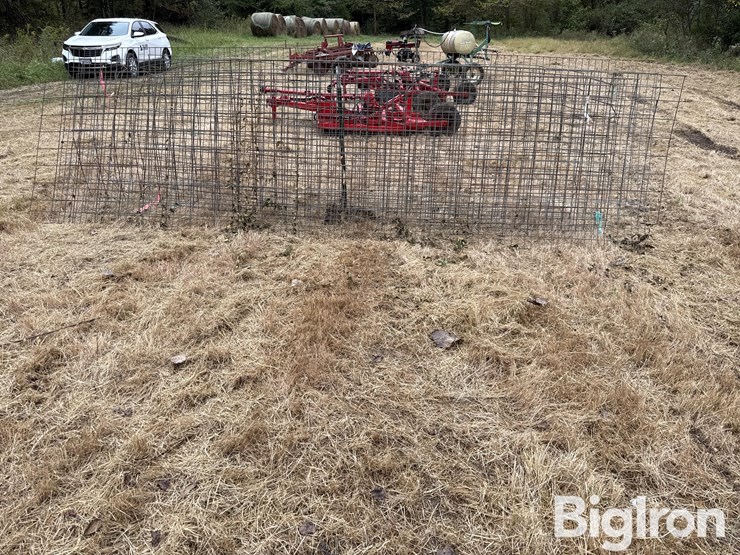 wire-16'-livestock-panels-image-8