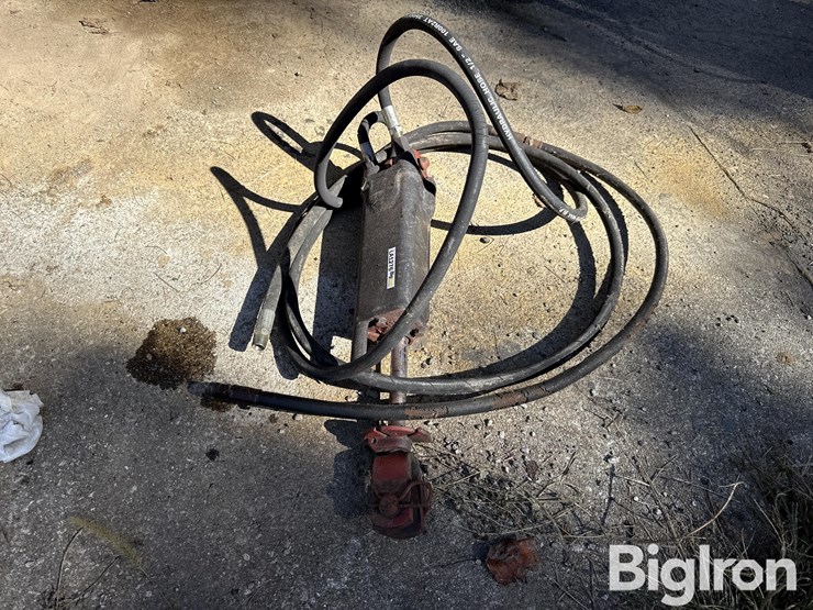 john-deere-1"-hydraulic-cylinder-image-8