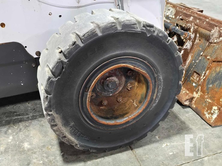 2020-bobcat-s550-image-26