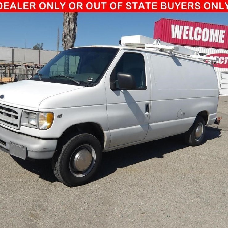 1998 FORD E250