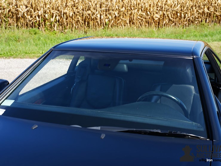 run-#49---2011-mercedes-benz-sl500-roadster-image-12