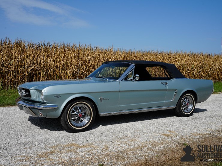 run-#65---1965-ford-mustang-convertible-image-1