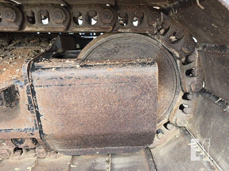 2018-caterpillar-320gc-image-22