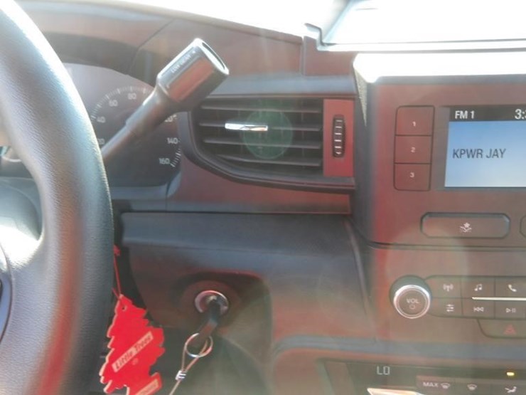 2020-ford-explorer-image-20