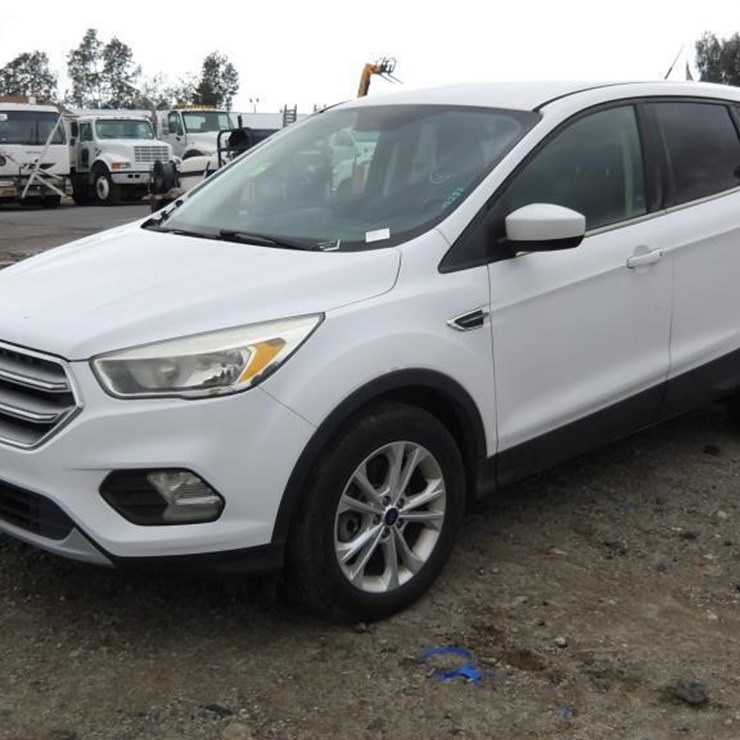 2017 FORD ESCAPE