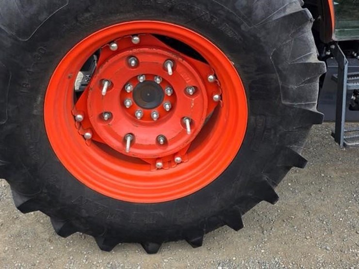 2017-kubota-m5-091d-image-27