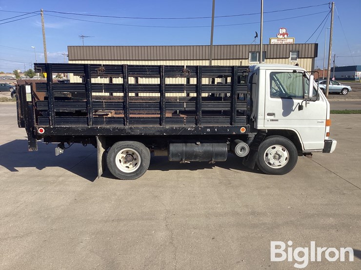 1995-isuzu-npr-s/a-flatbed-truck-image-4