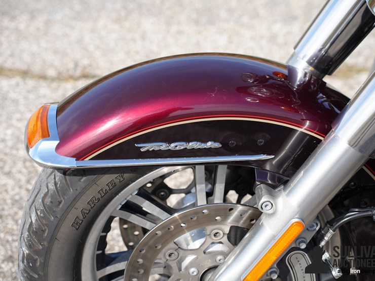 run-#102---2015-harley-davidson-trike-image-11