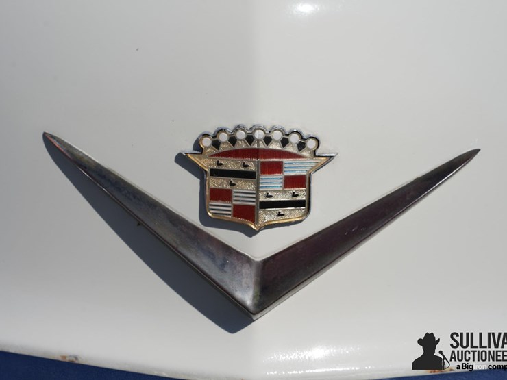 run-#148---1955-cadillac-el-dorado-convertible-image-12