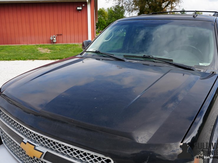 run-#43---2013-chevrolet-tahoe-k1500-4x4-suv-image-11