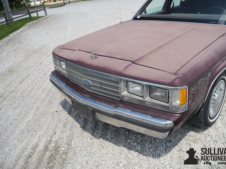 run-#179---1991-ford-crown-victoria-lx-sedan-image-9