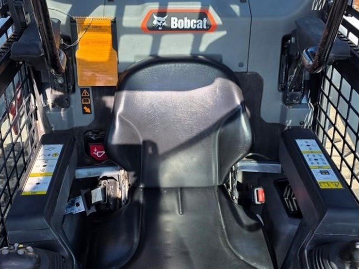 2020-bobcat-s76-image-45