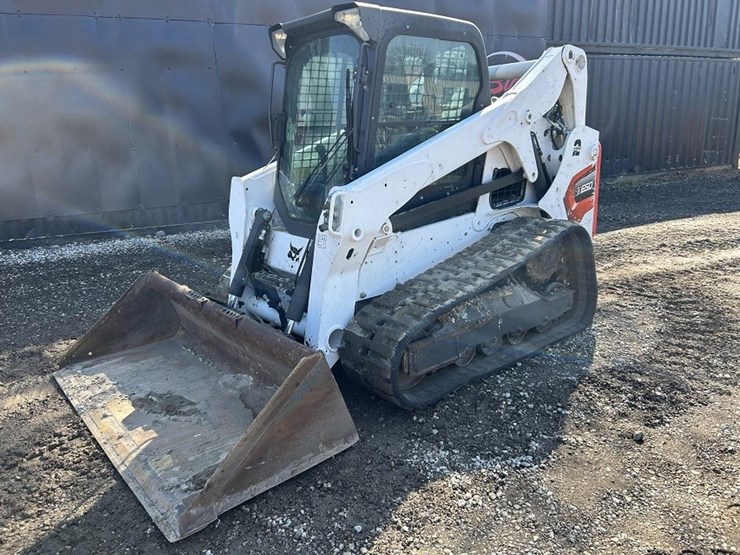 2023-bobcat-t650-skid-steer-loader-image-2