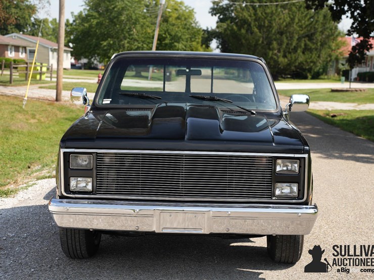 run-#138---1984-gmc-sierra-c1500-stepside-pickup-image-2