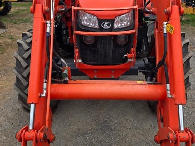 2017-kubota-m5-091d-image-41