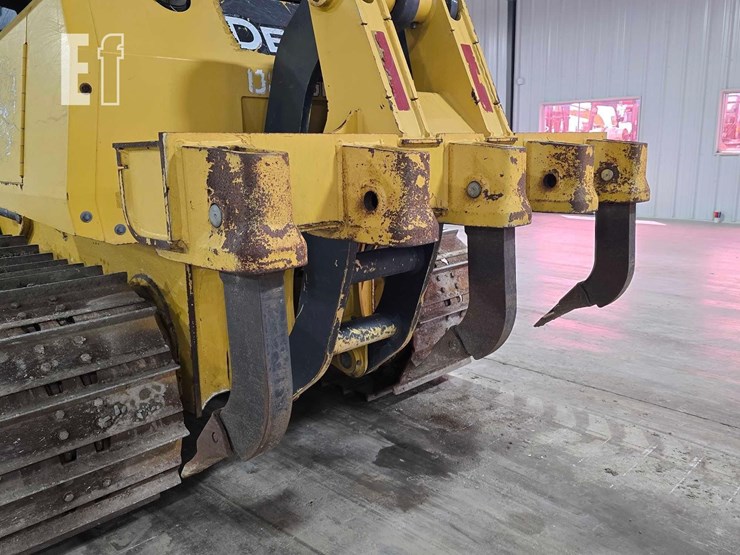 2022-deere-650k-lgp-image-14